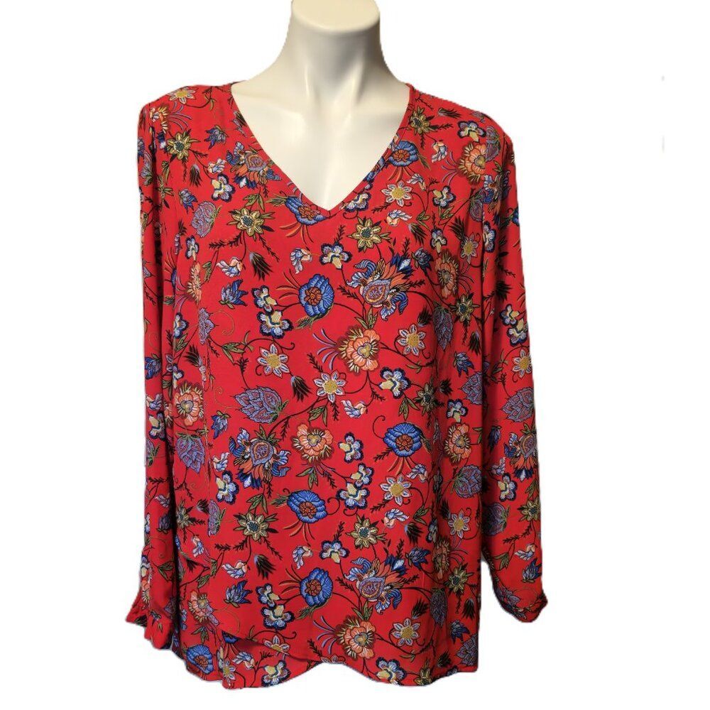 ❤️ 4/$20 Chelsea & Theodore top Women's medium Tulip hem Crossover V-neck Bright